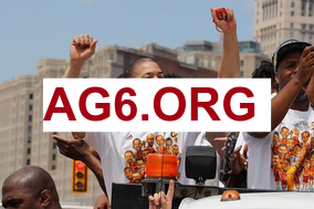 詹姆斯常规赛+季后赛得分超过51000分，历史唯一